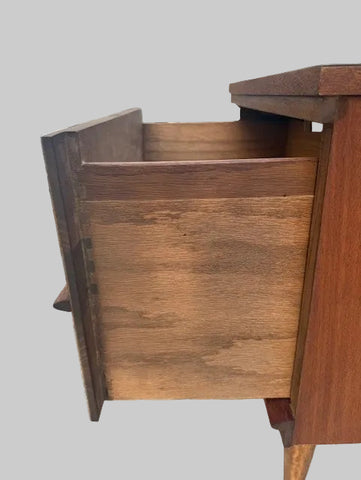 Pair of Refinished 1960s Mid-Century Modern Walnut Nightstands